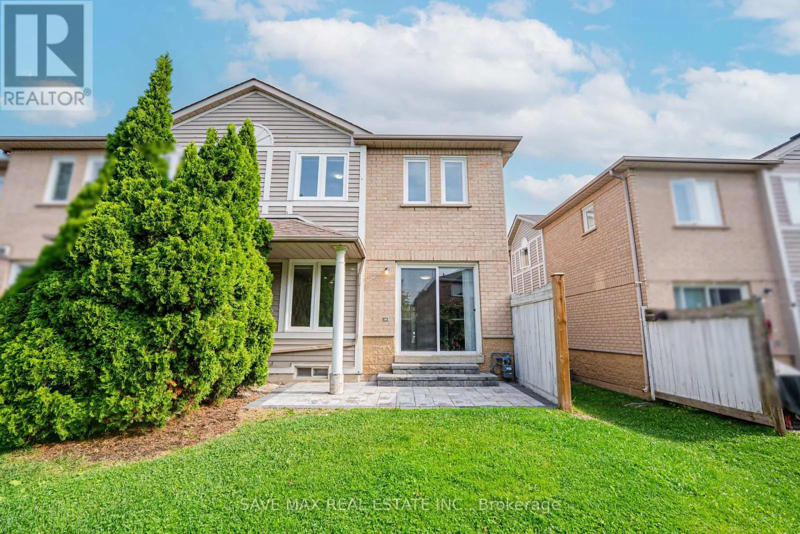 33 - 833 SCOLLARD COURT