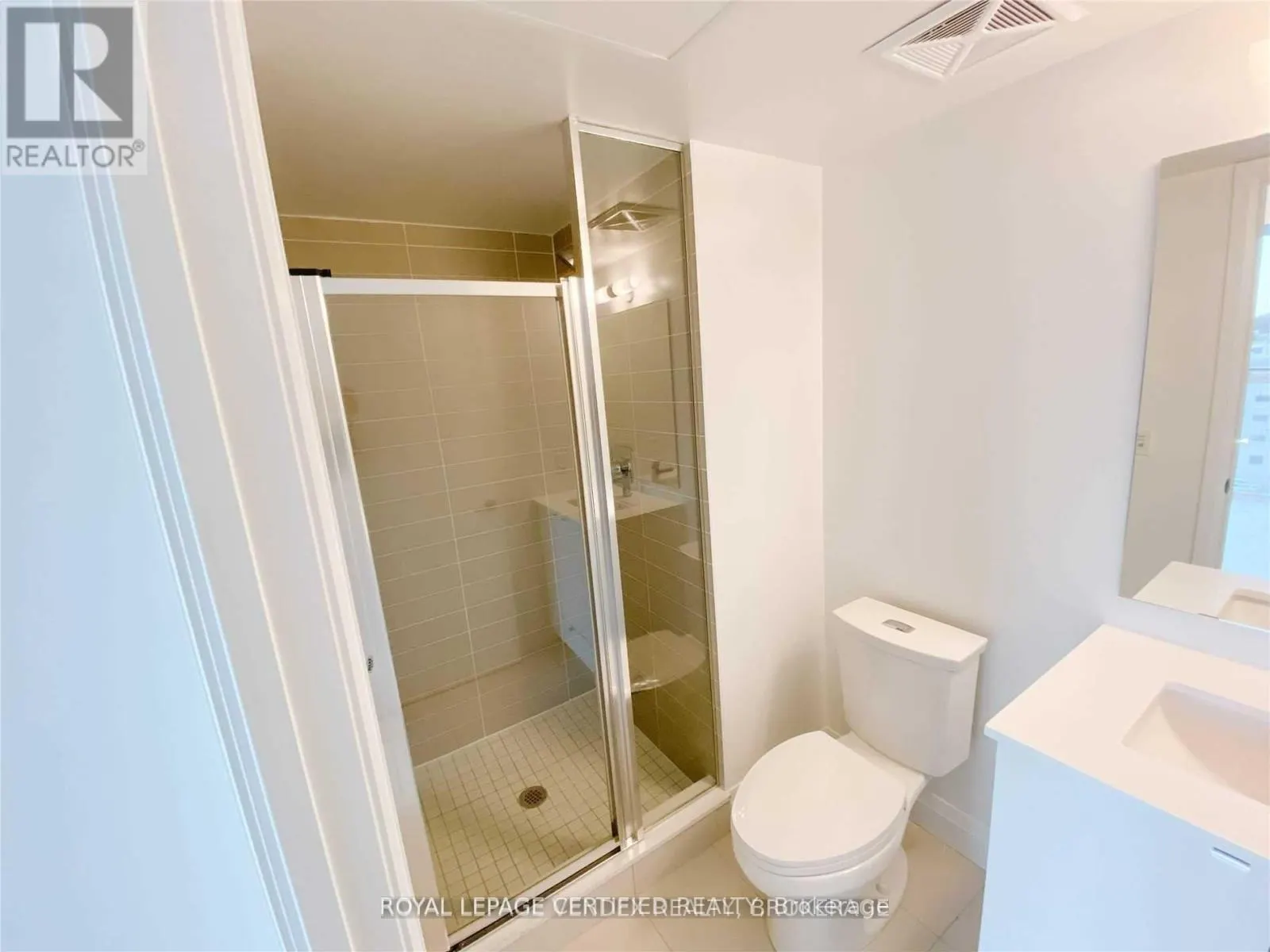 1009 - 1461 LAWRENCE AVENUE W