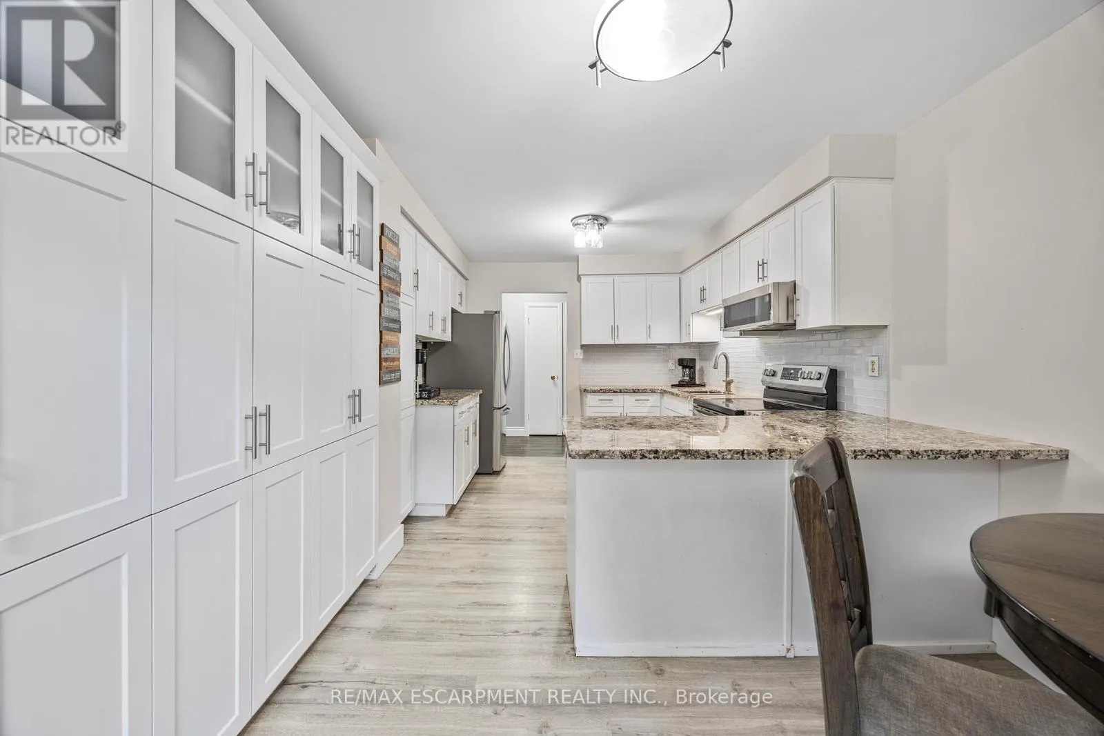 1196 DOWLAND CRESCENT