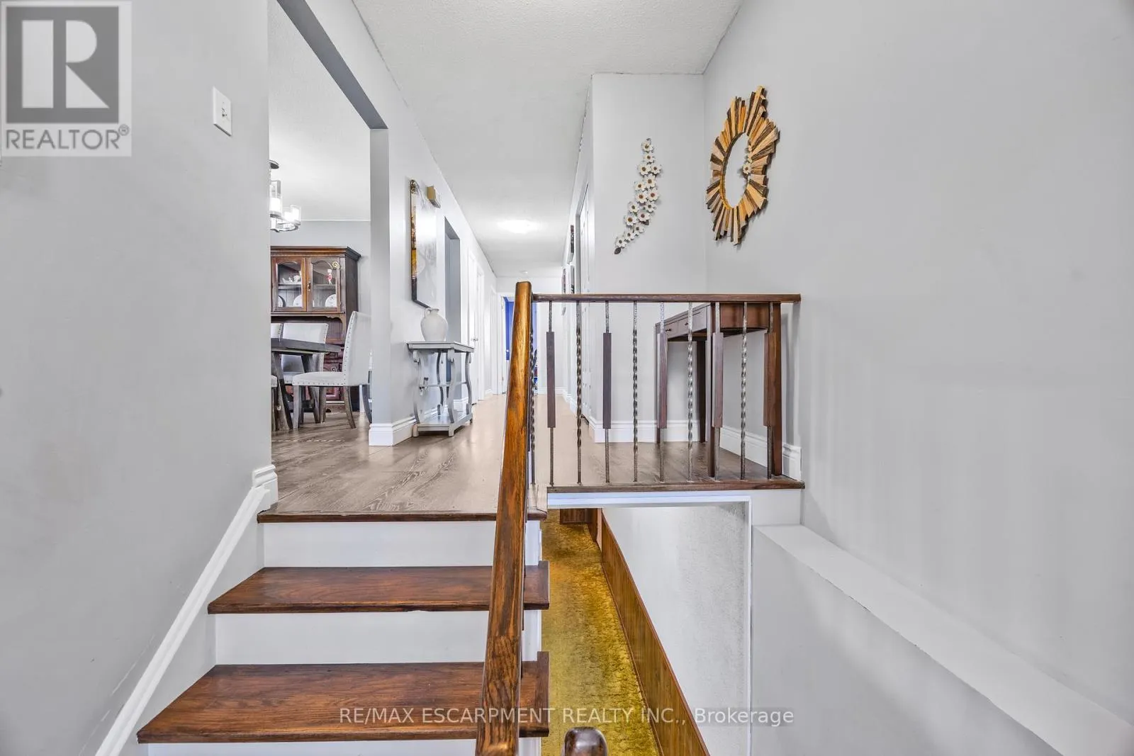 1196 DOWLAND CRESCENT