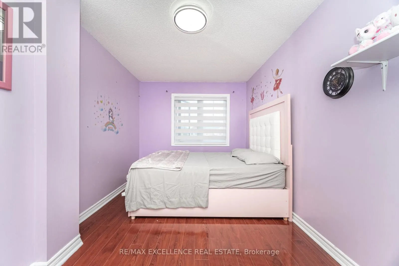 36 COPPERMILL DRIVE W