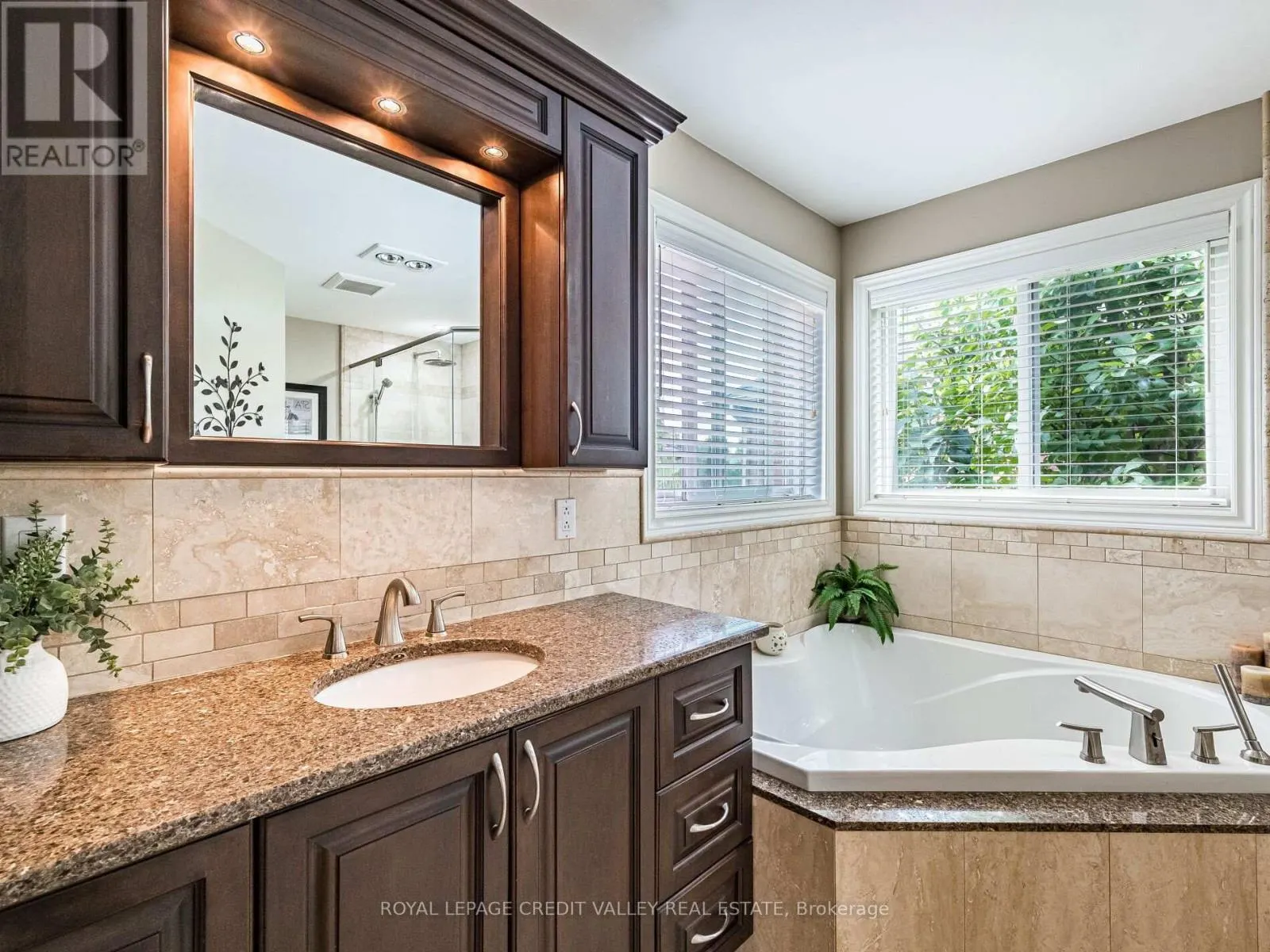 81 PINEBROOK CIRCLE