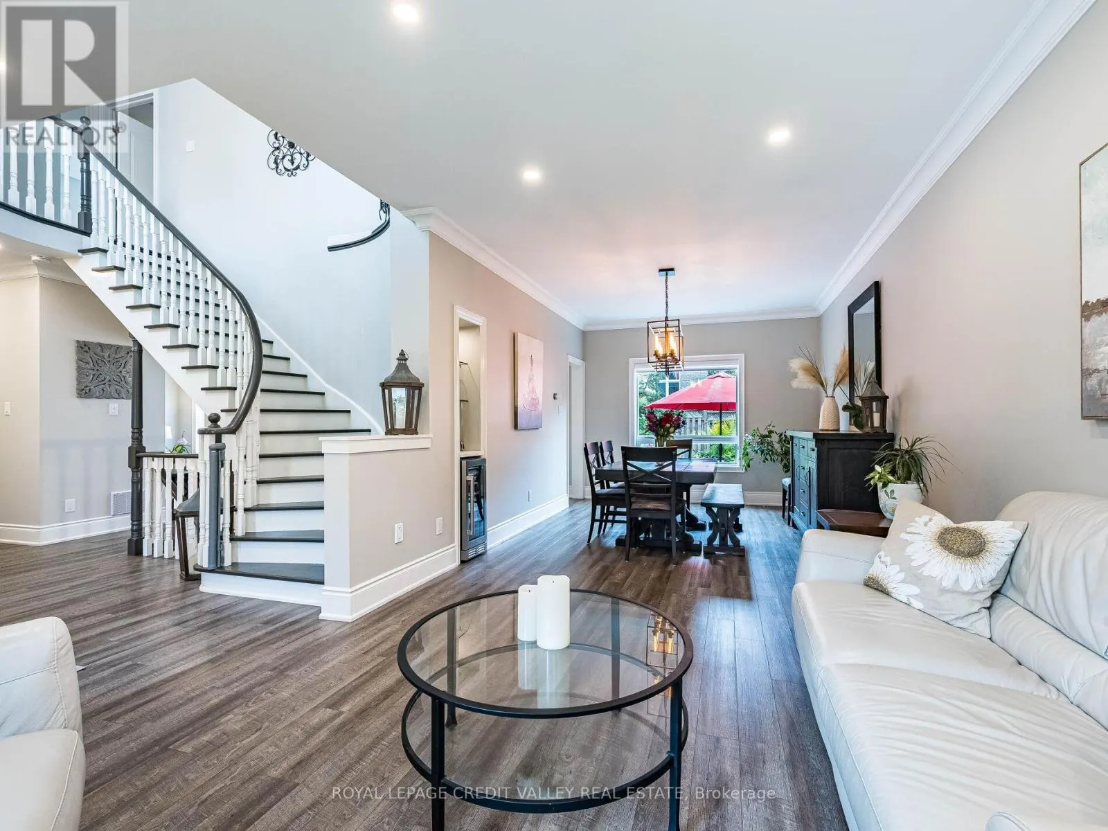 81 PINEBROOK CIRCLE
