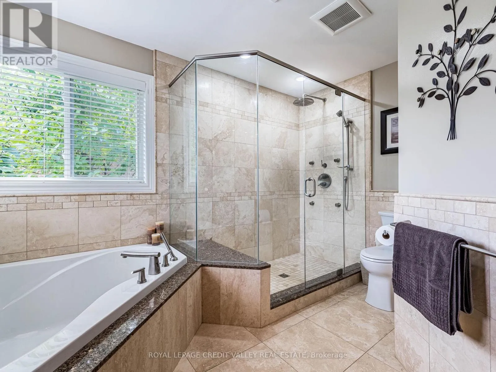 81 PINEBROOK CIRCLE