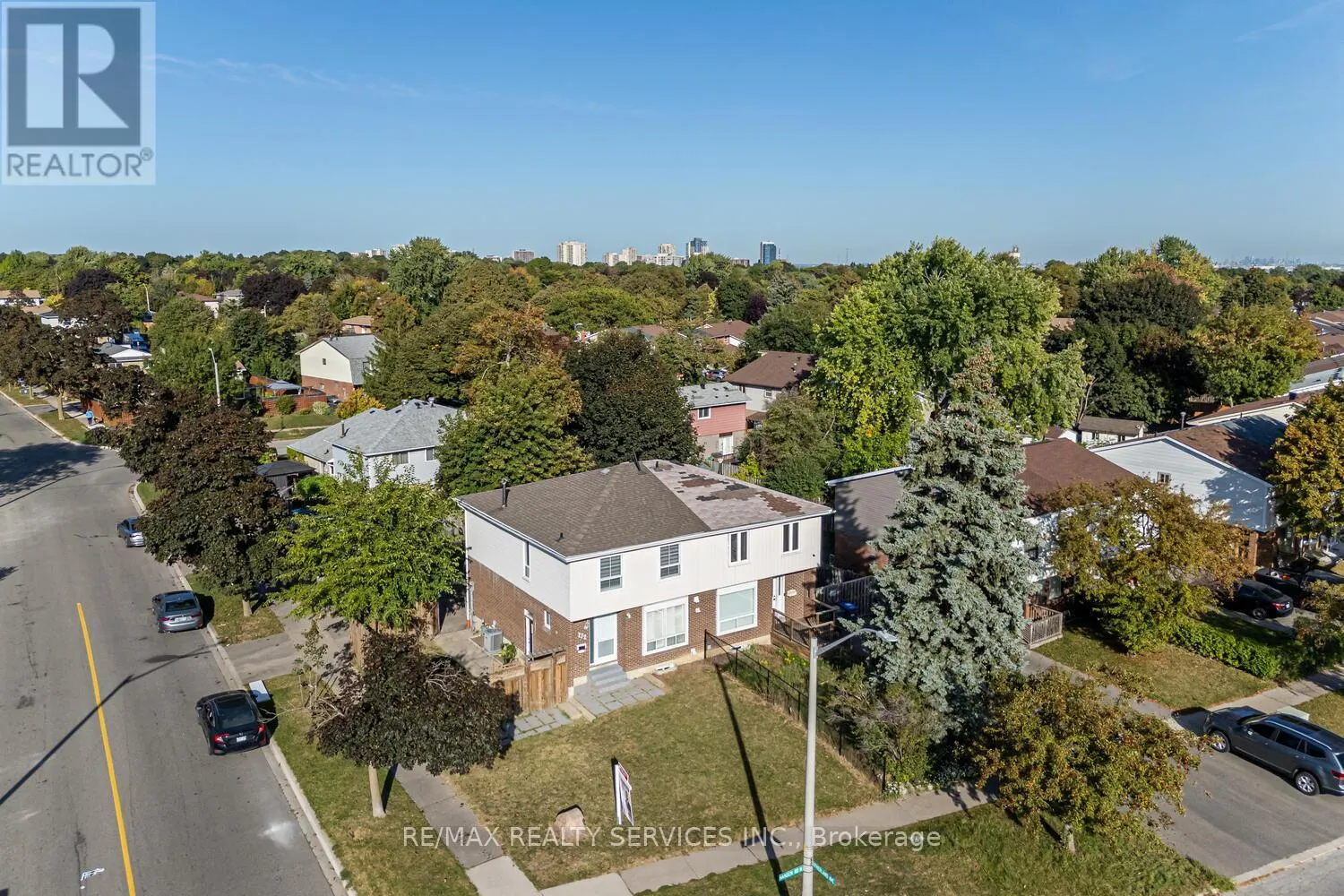 172 HANSEN ROAD