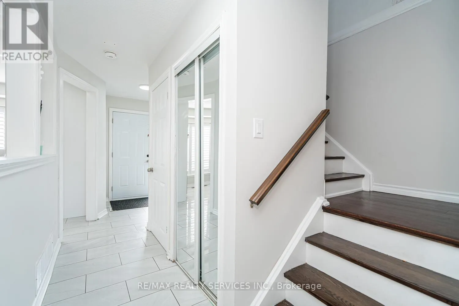 172 HANSEN ROAD