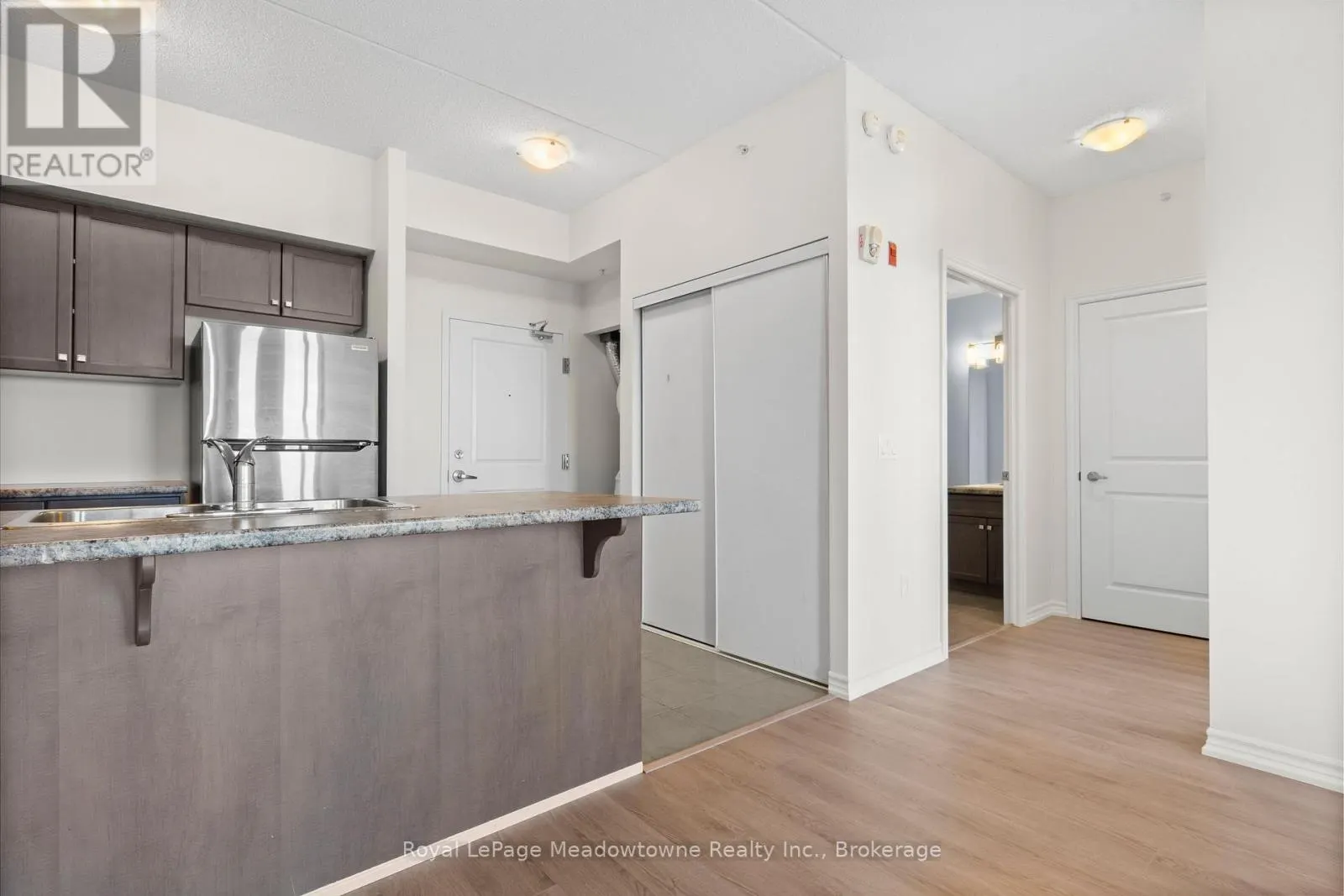 511 - 630 SAUVE STREET, #511