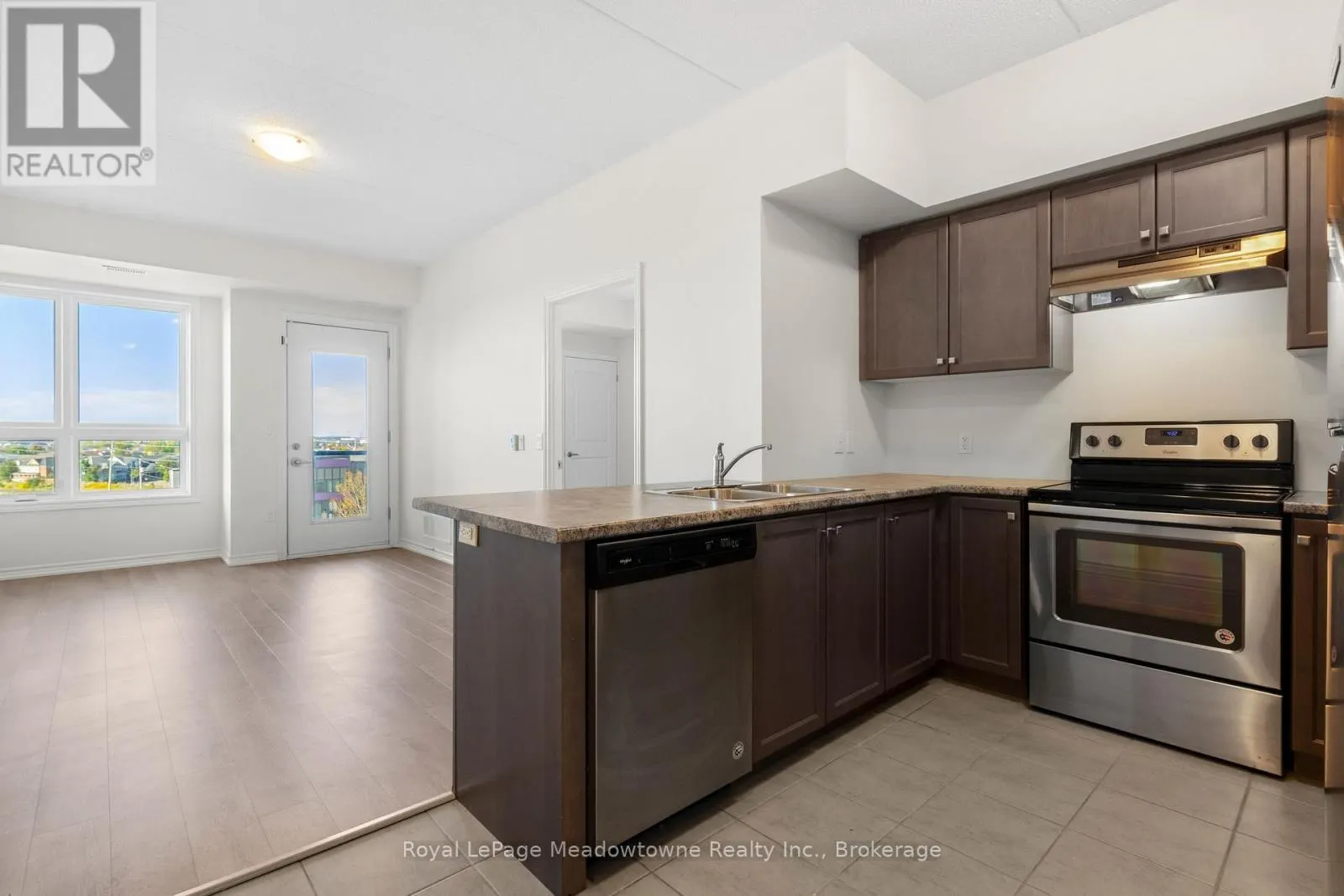 511 - 630 SAUVE STREET, #511