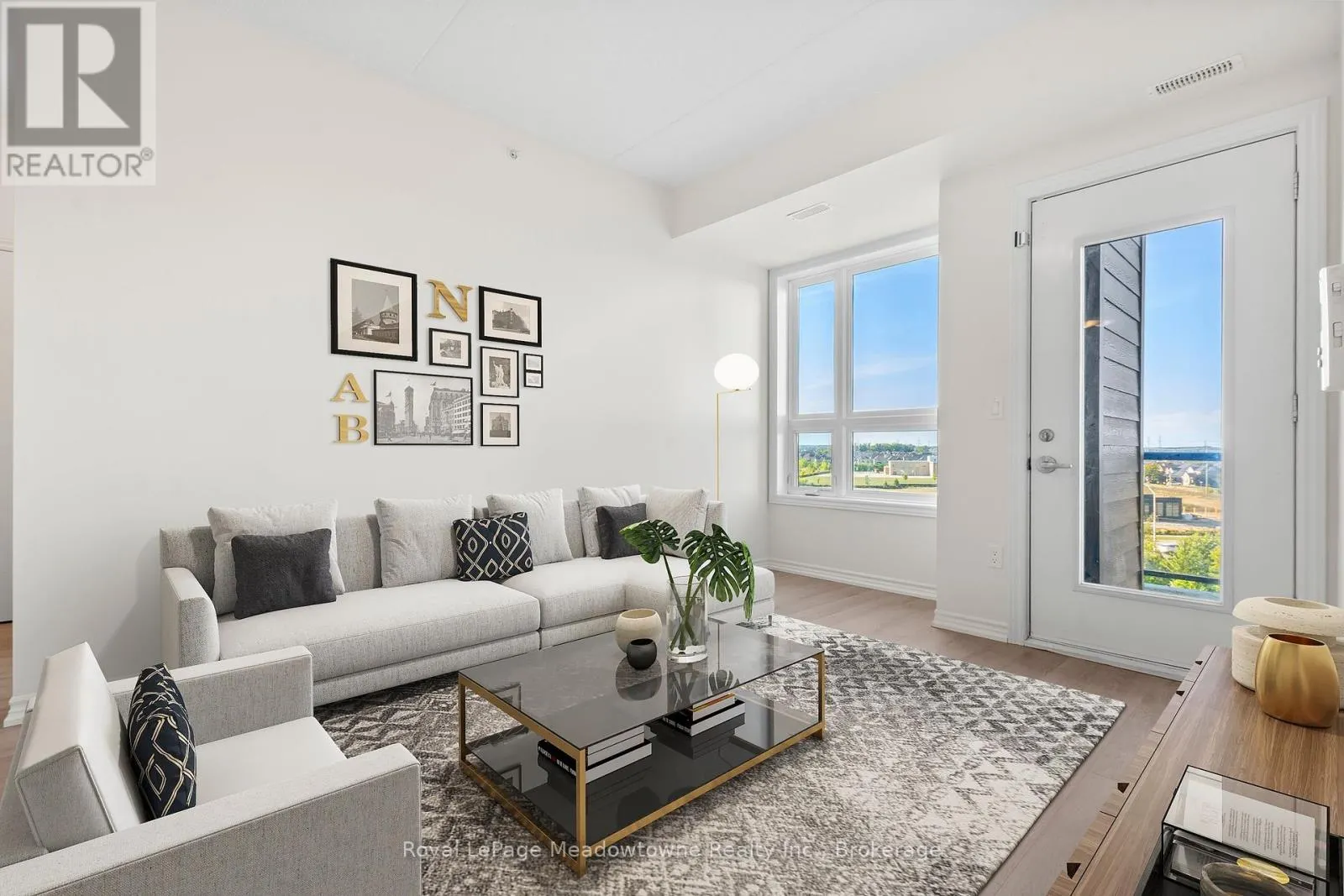 511 - 630 SAUVE STREET, #511