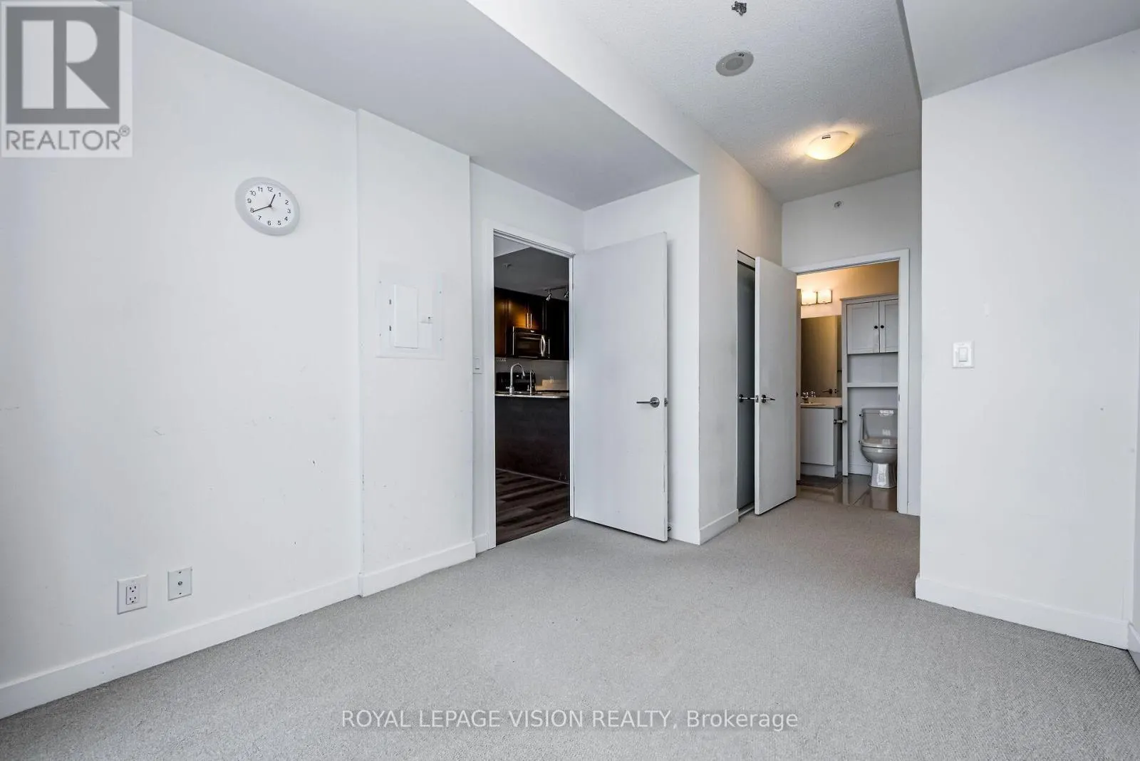 2507 - 3985 GRAND PARK DRIVE