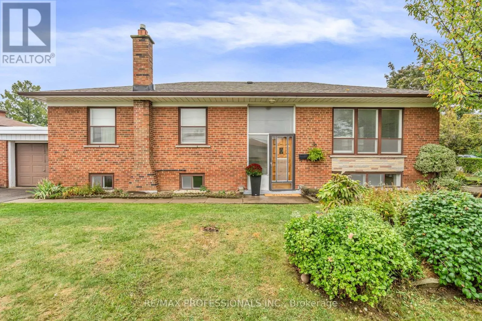 23 BOURDON AVENUE