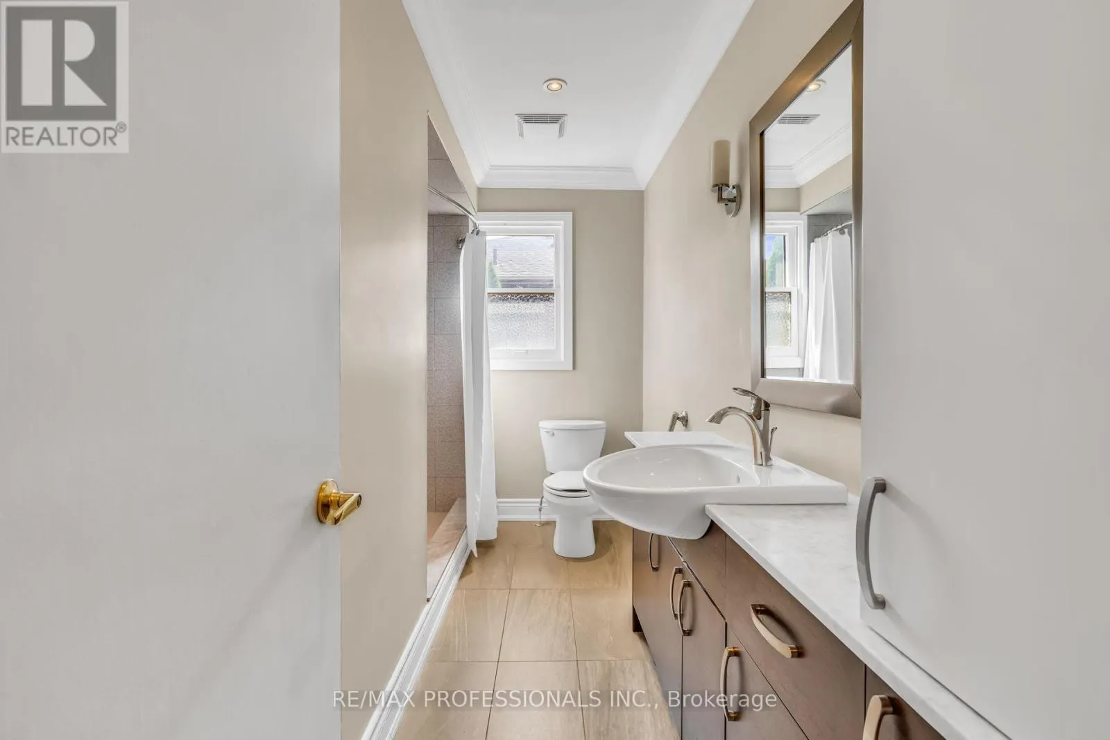 23 BOURDON AVENUE