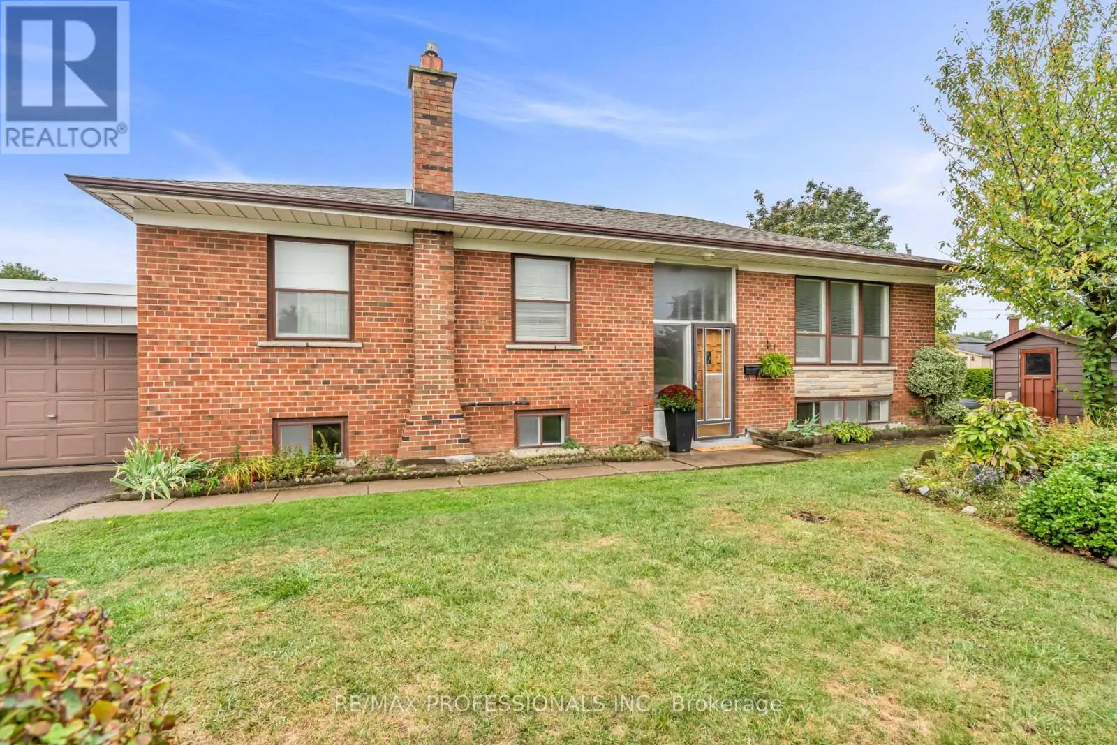 23 BOURDON AVENUE