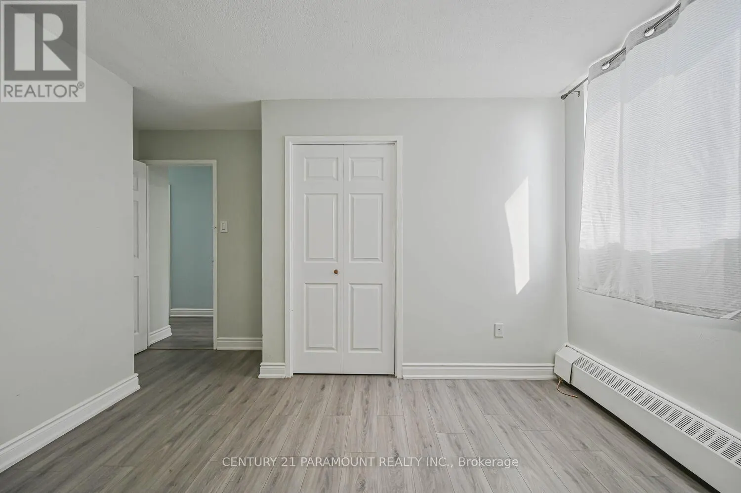 207 - 60 STEVENSON ROAD