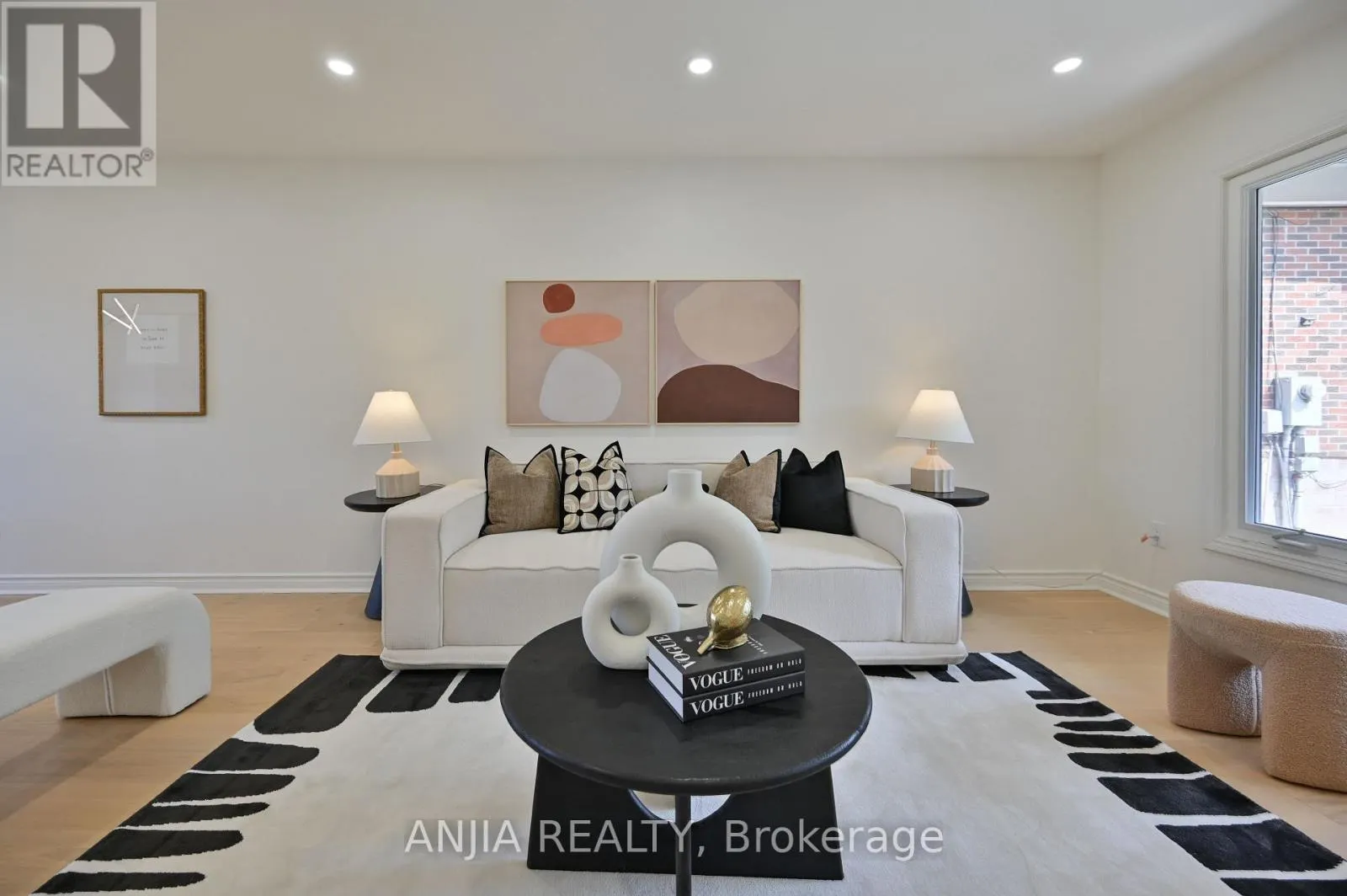 1339 WILLOWBANK TRAIL