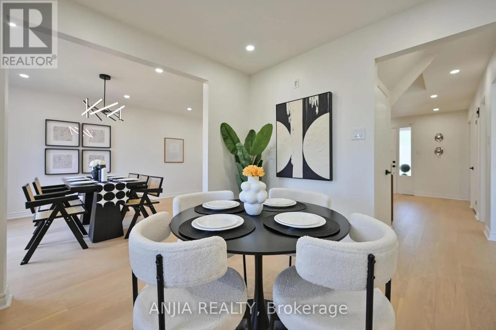 1339 WILLOWBANK TRAIL