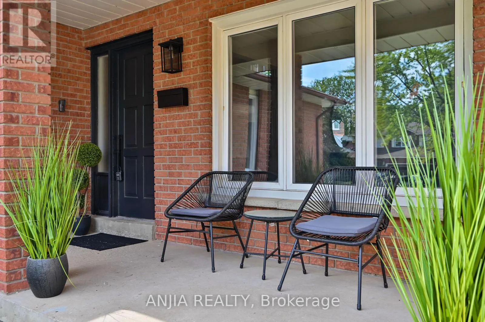 1339 WILLOWBANK TRAIL