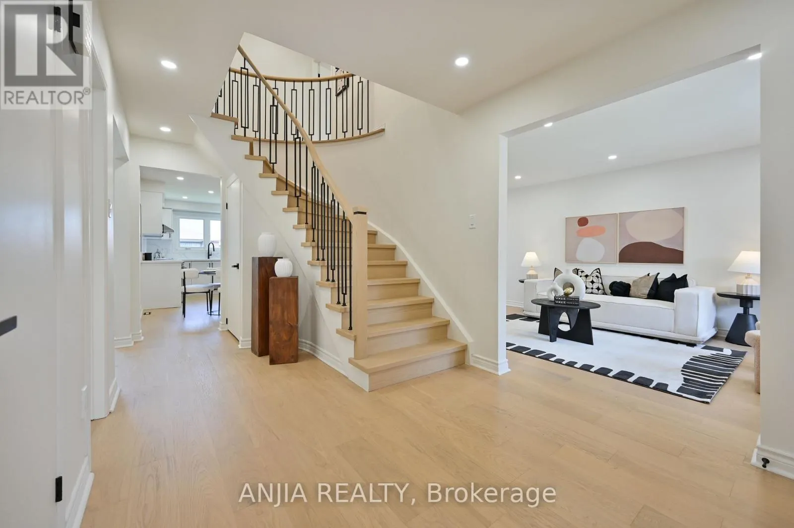 1339 WILLOWBANK TRAIL