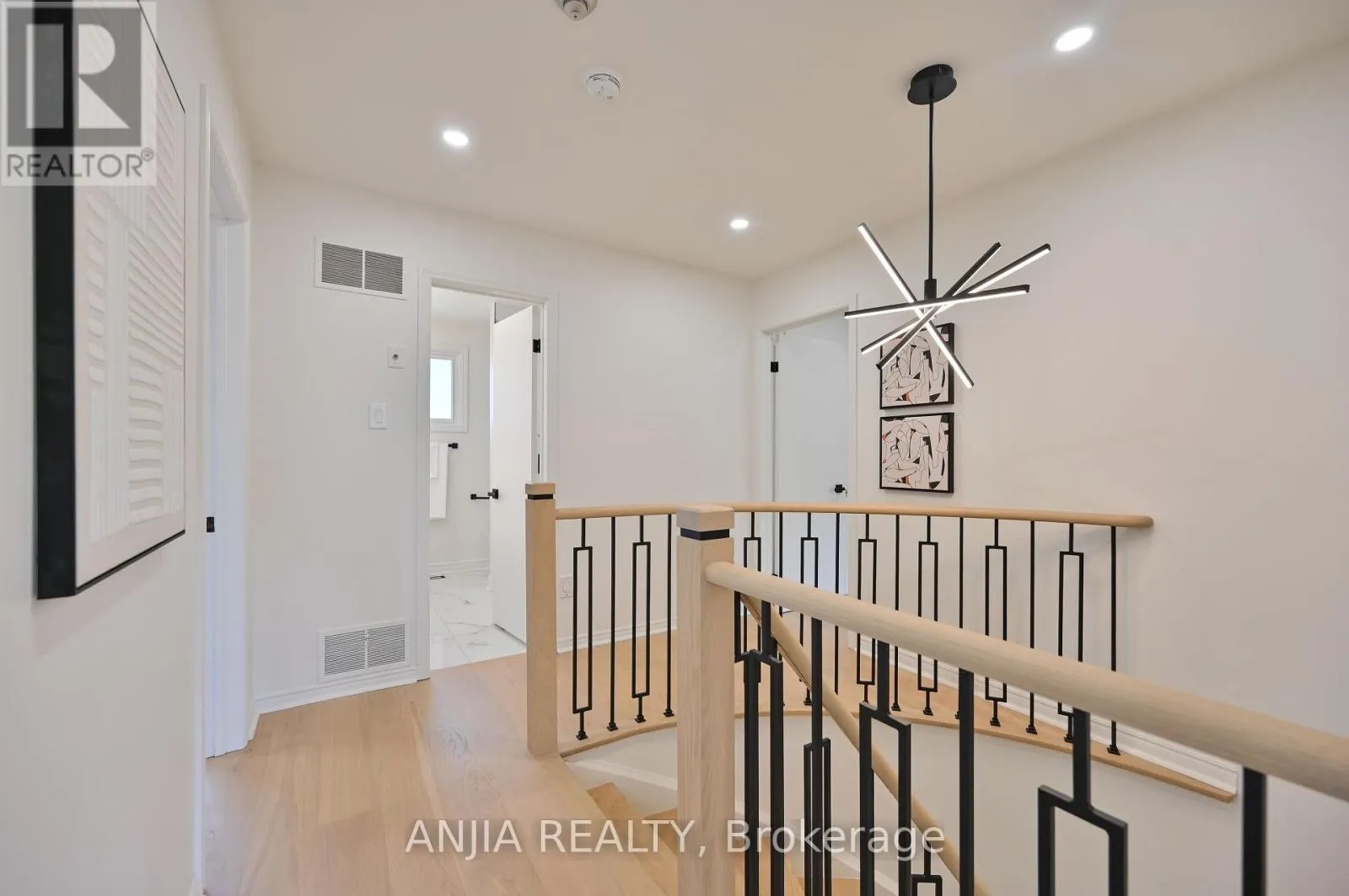 1339 WILLOWBANK TRAIL