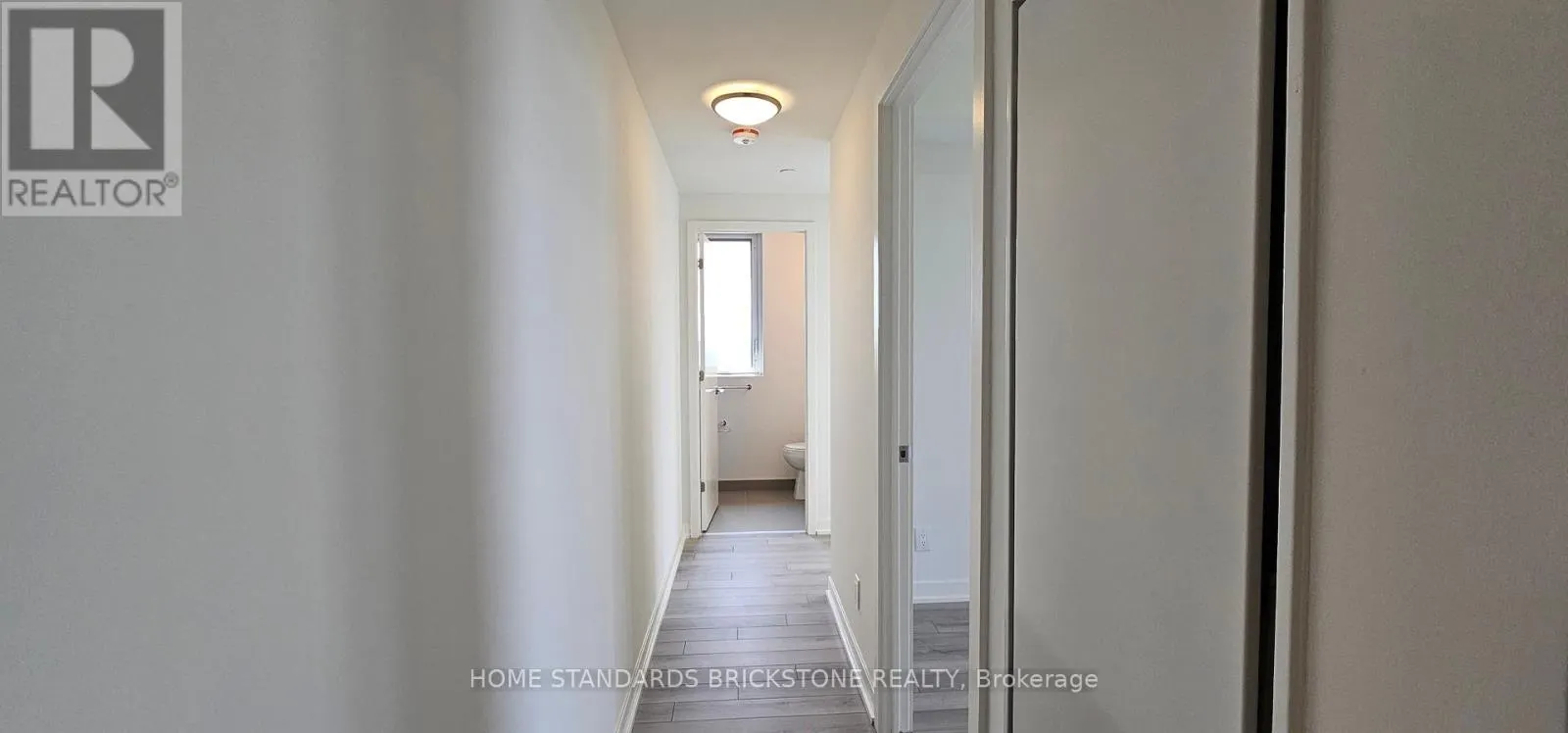304 - 3079 TRAFALGAR ROAD