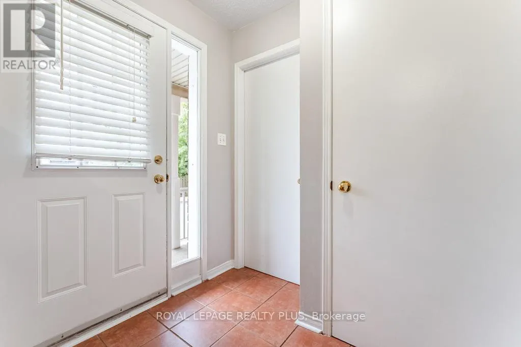 69 - 6830 MEADOWVALE TOWN CENTRE