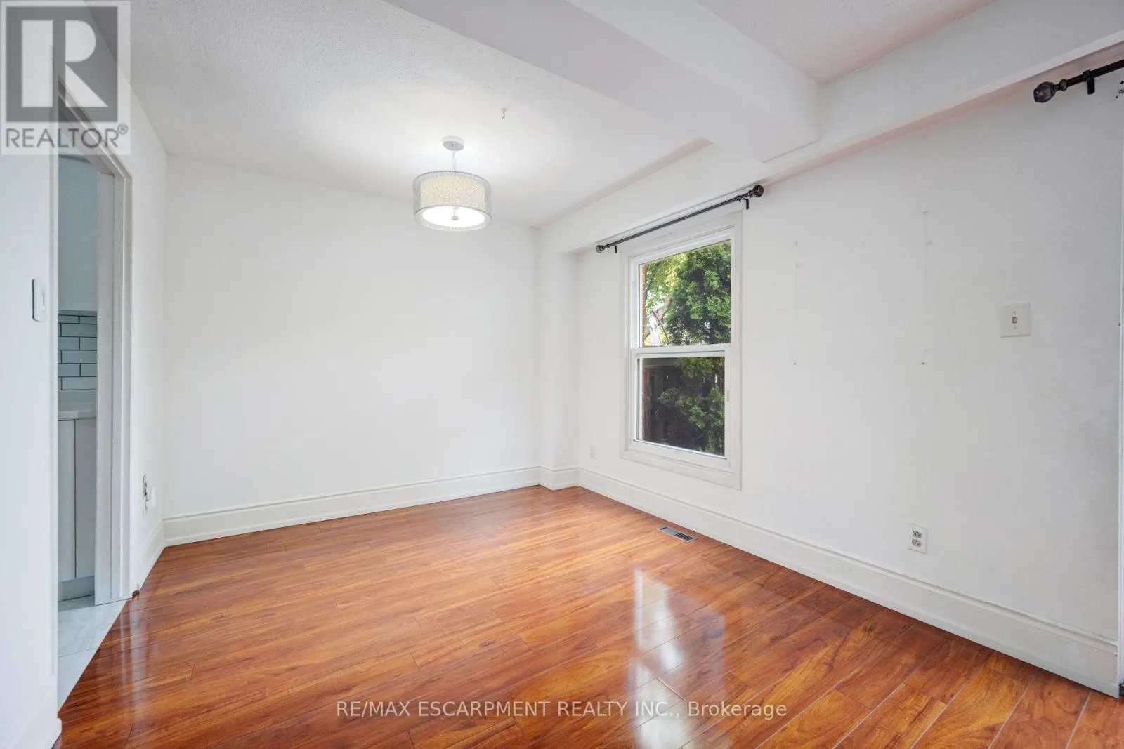 31 - 3430 BRANDON GATE DRIVE