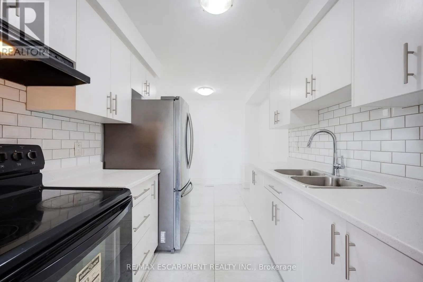 31 - 3430 BRANDON GATE DRIVE
