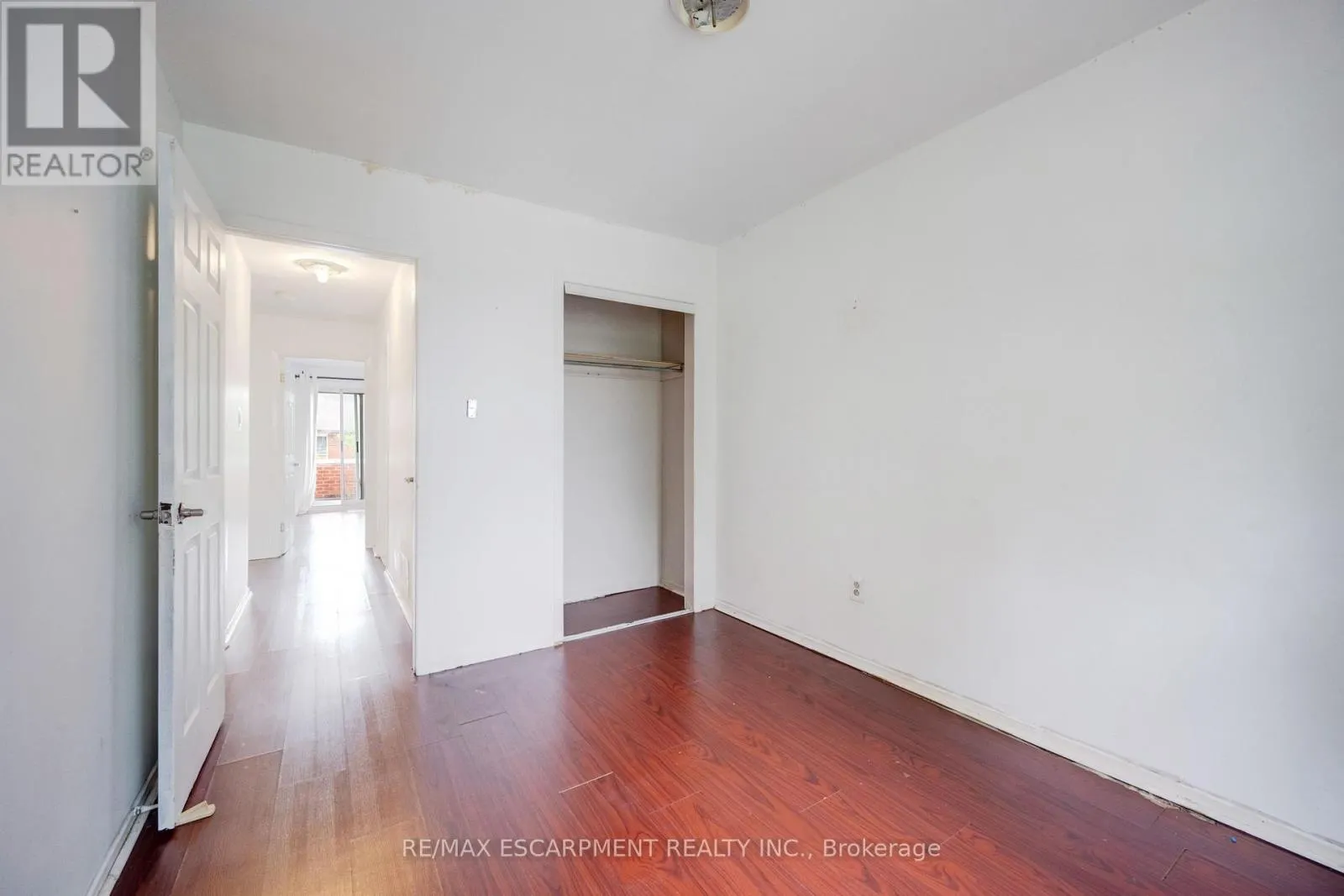 31 - 3430 BRANDON GATE DRIVE