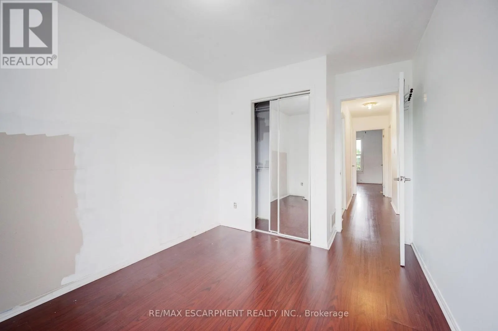 31 - 3430 BRANDON GATE DRIVE
