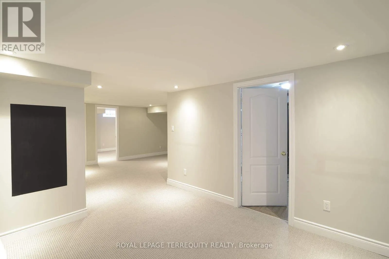 56 - 1489 HERITAGE WAY