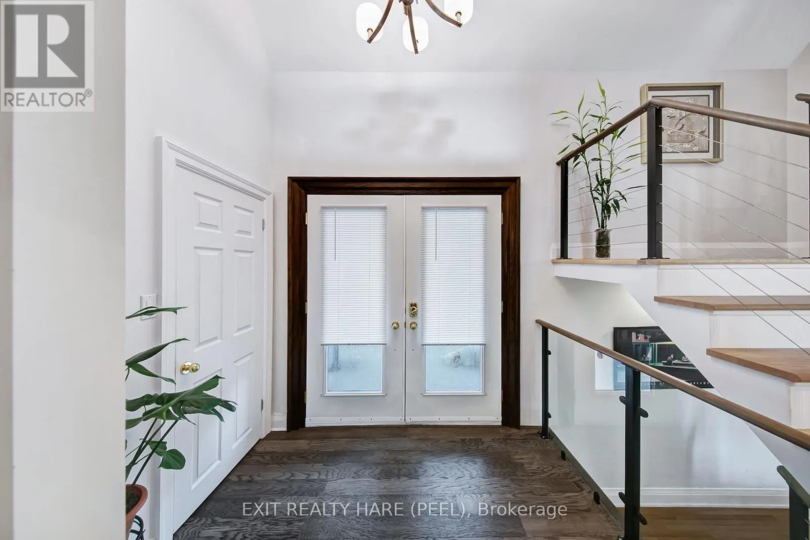 35 RIDGEHILL DRIVE