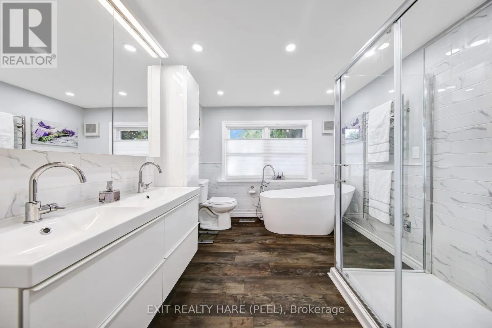 35 RIDGEHILL DRIVE