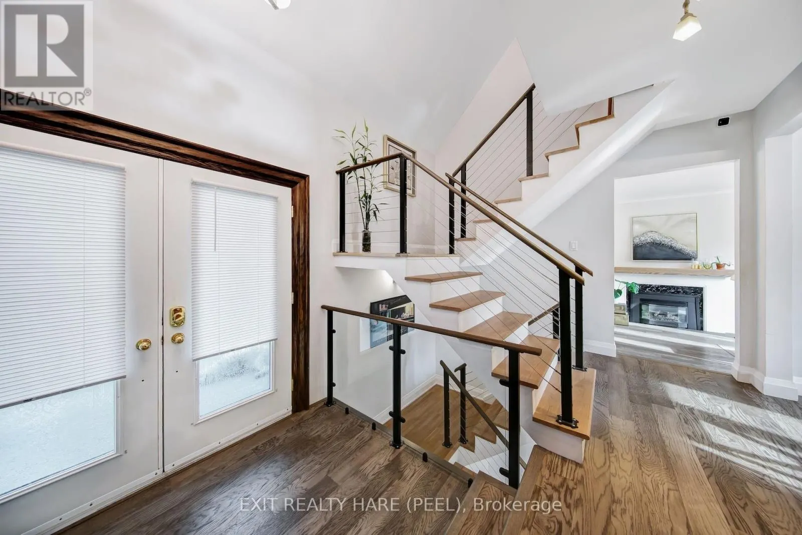 35 RIDGEHILL DRIVE