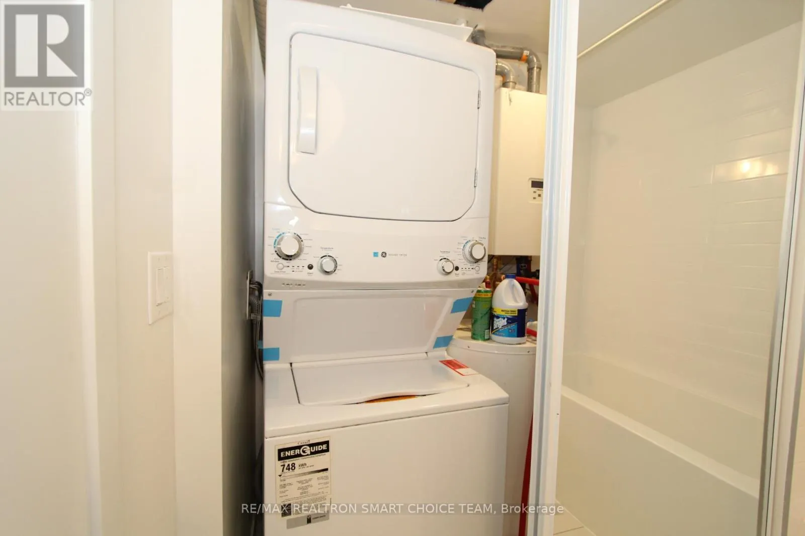 209 - 160 CANON JACKSON DRIVE