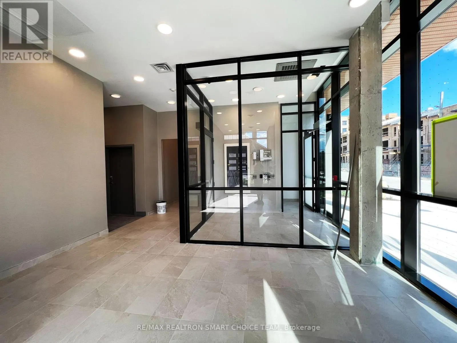 209 - 160 CANON JACKSON DRIVE