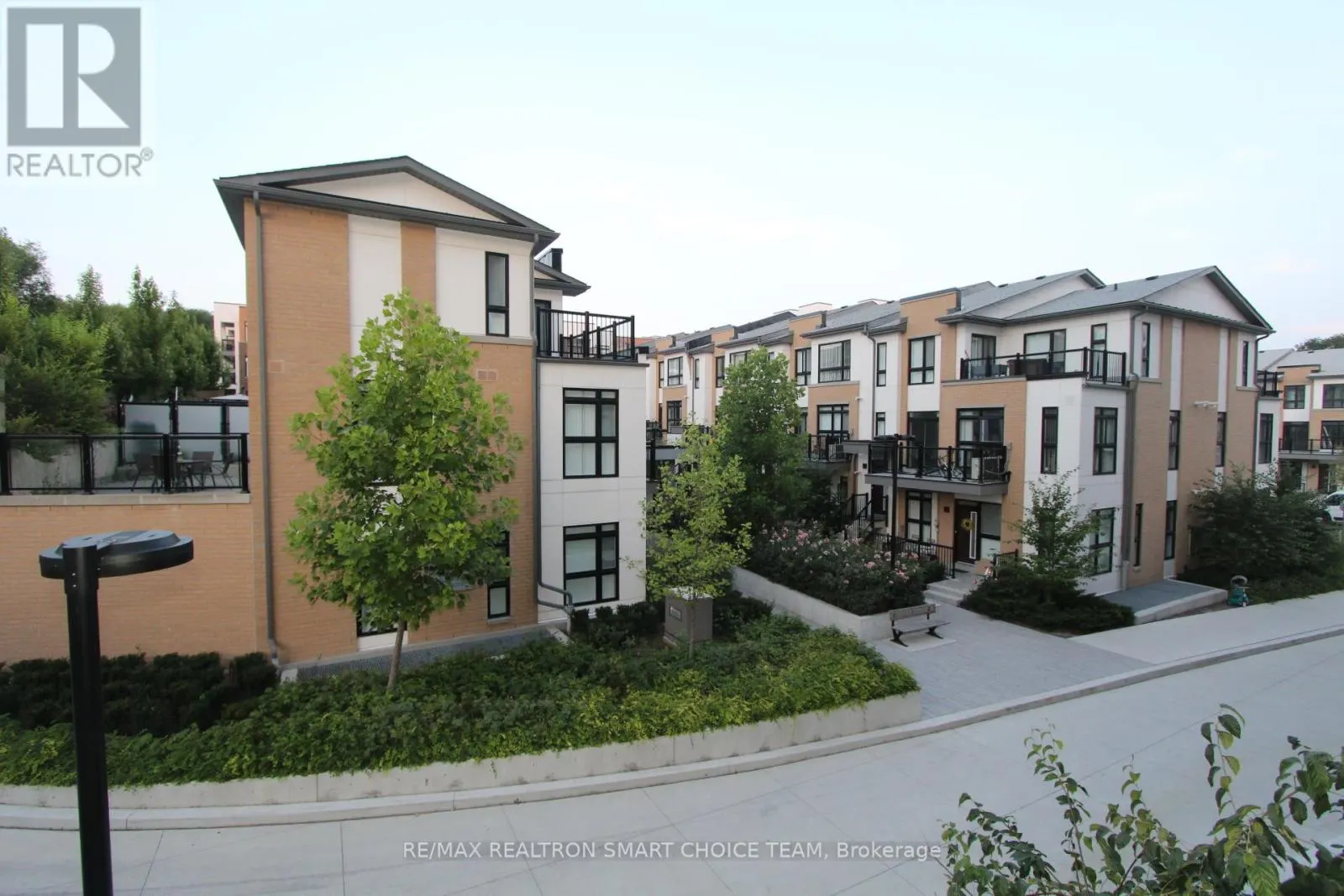 209 - 160 CANON JACKSON DRIVE