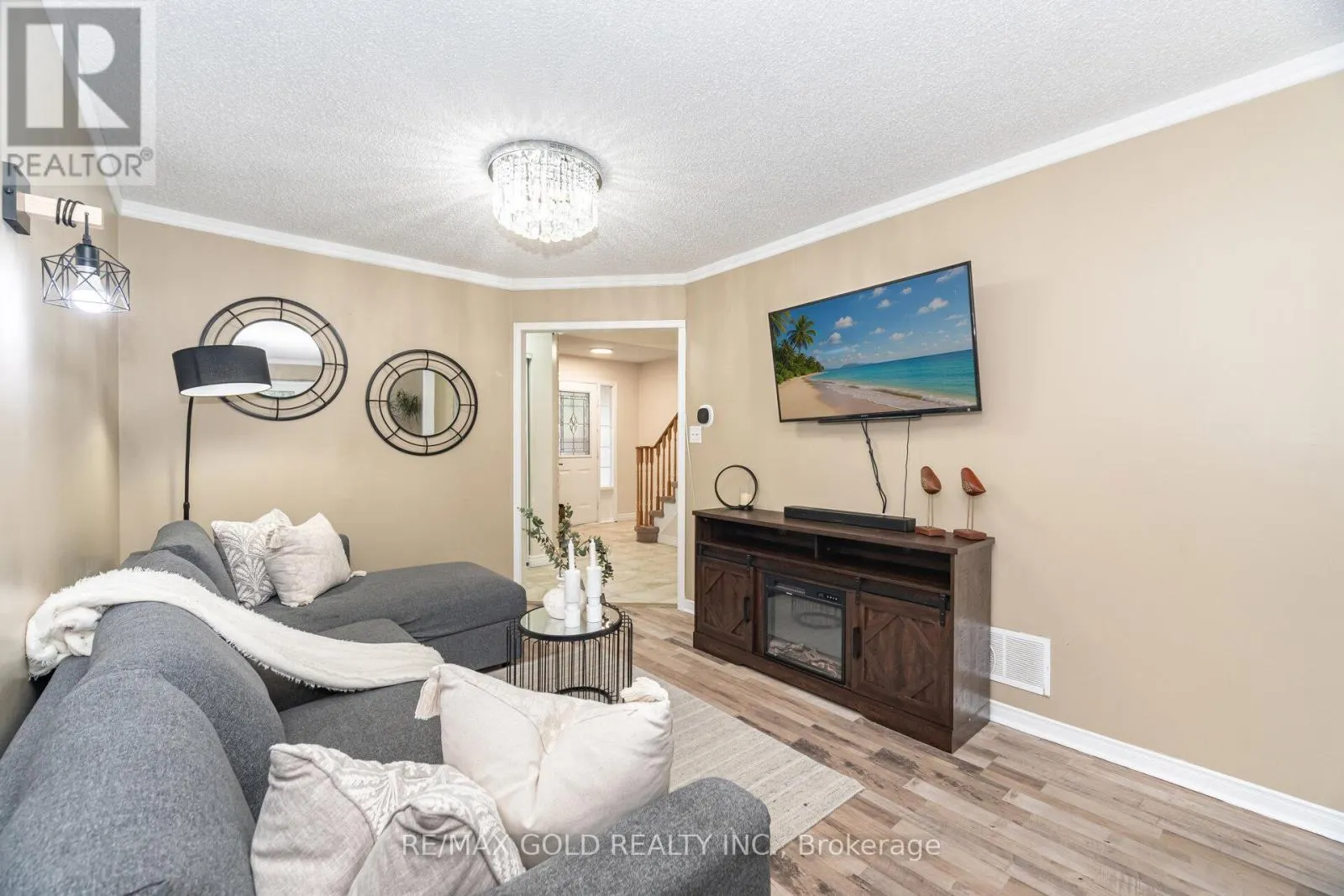26 FLEMINGTON DRIVE
