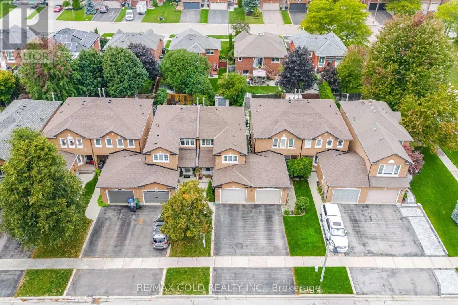 26 FLEMINGTON DRIVE
