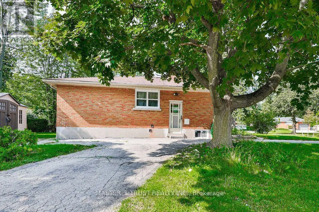 LOWER - 1390 MOUNTAIN GROVE AVENUE