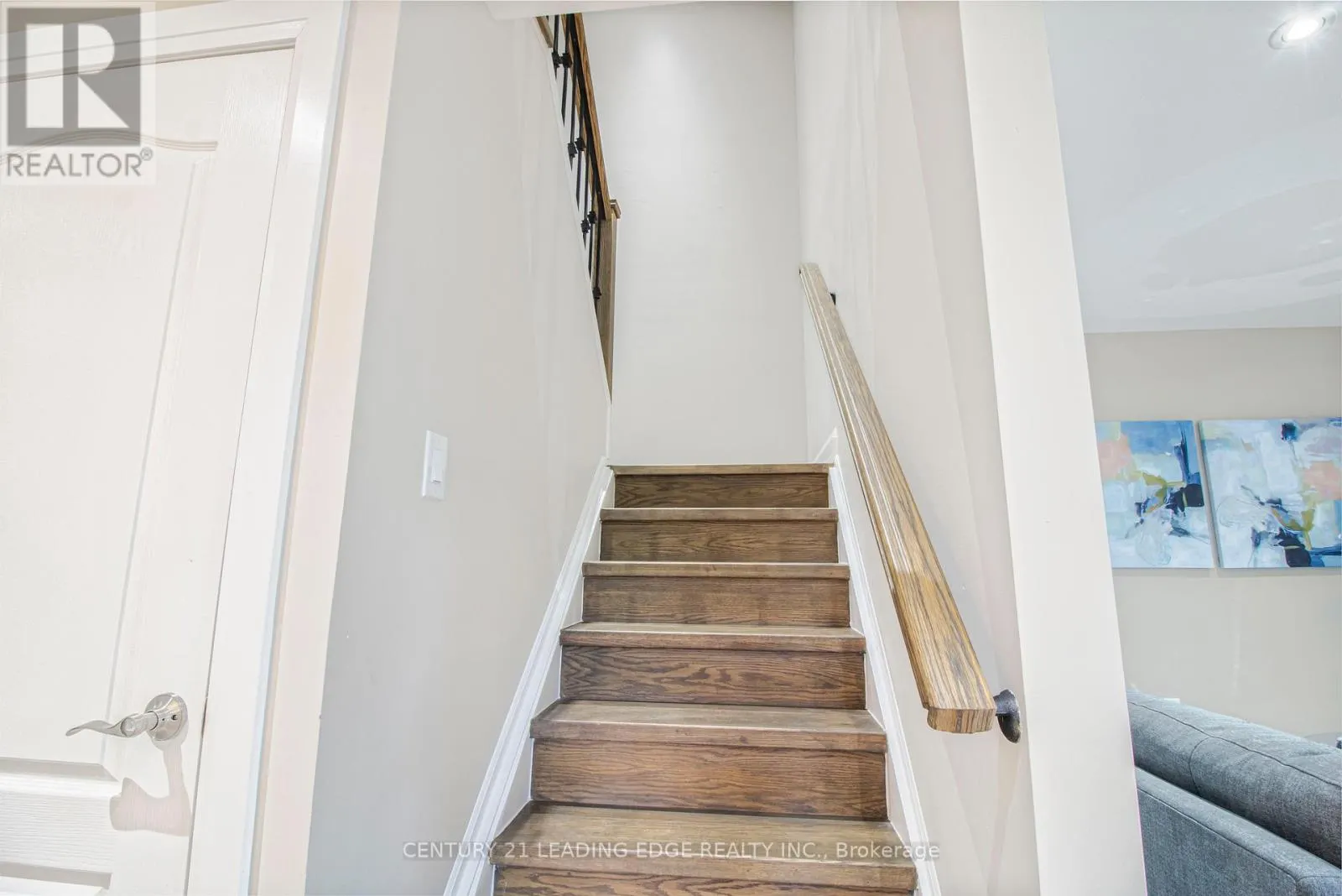 24 - 120 FALCONER DRIVE