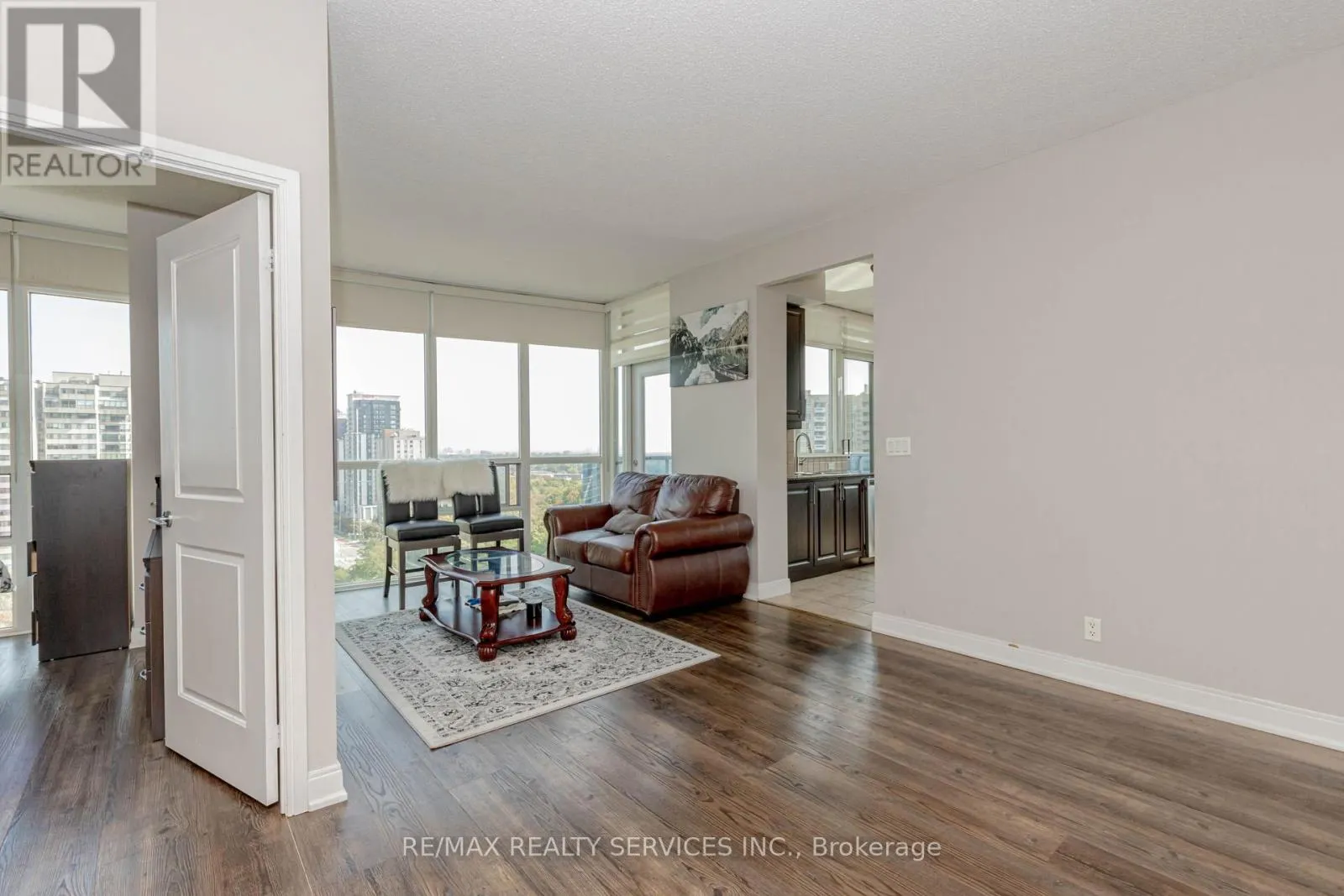 1203 - 90 ABSOLUTE AVENUE