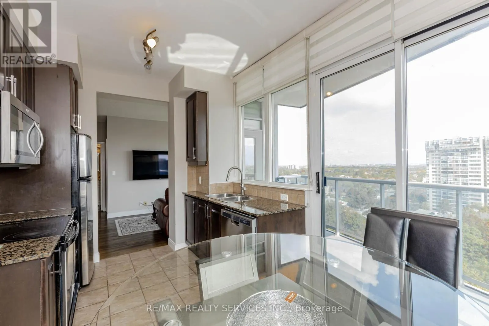 1203 - 90 ABSOLUTE AVENUE