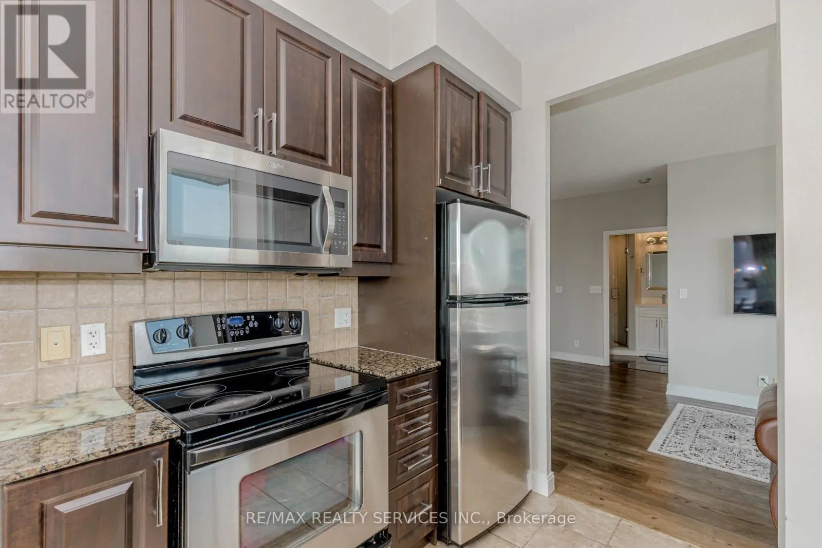 1203 - 90 ABSOLUTE AVENUE