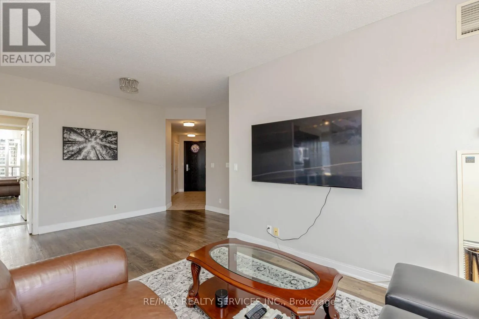1203 - 90 ABSOLUTE AVENUE