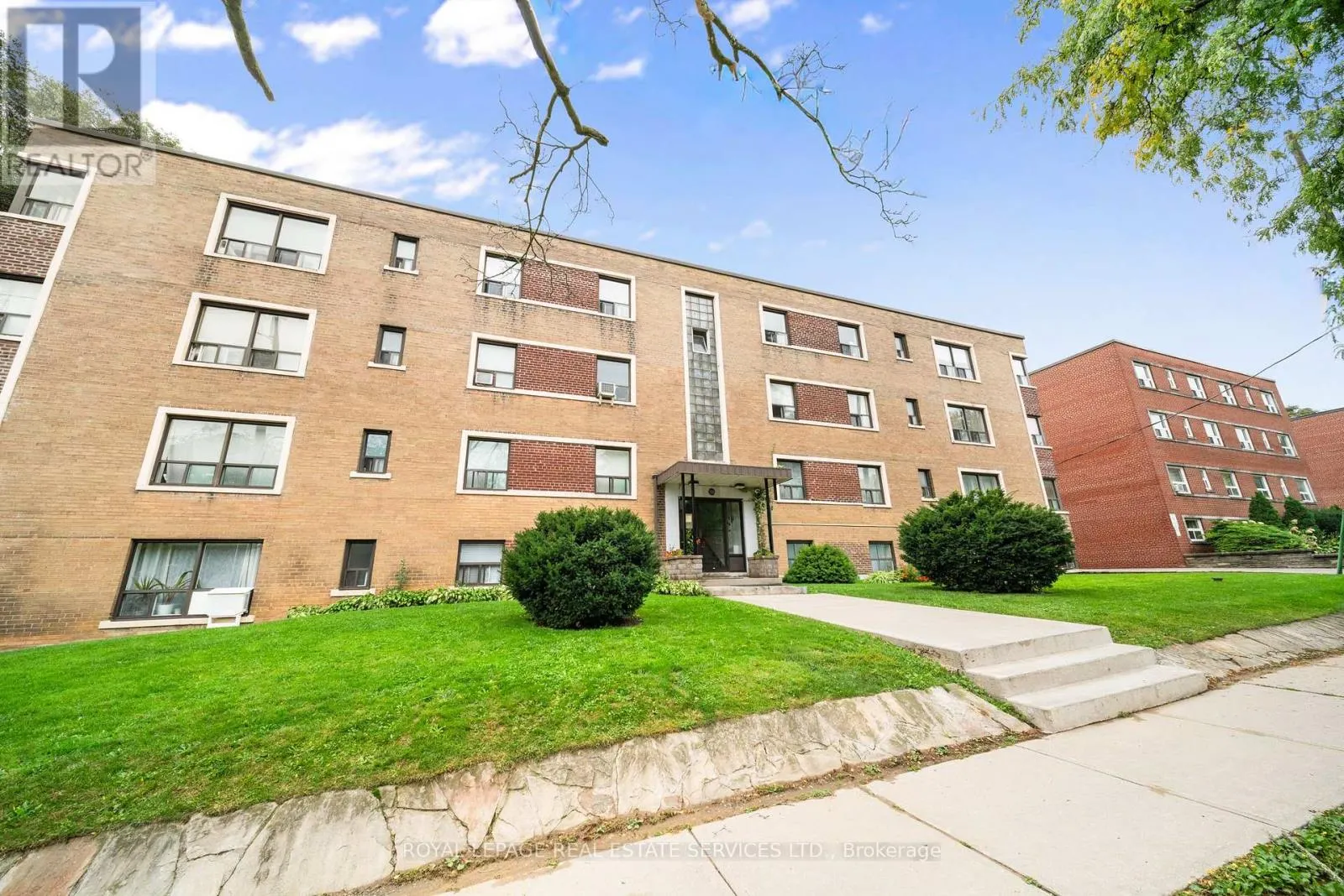 110 - 308 THE KINGSWAY WAY
