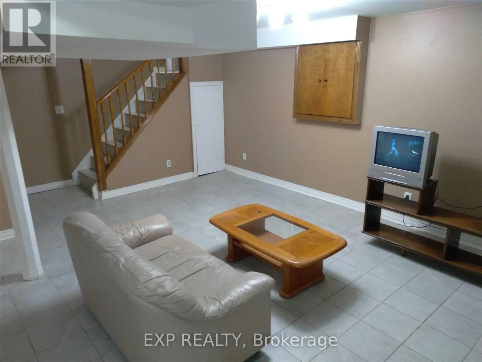 3690 ELLENGALE DRIVE