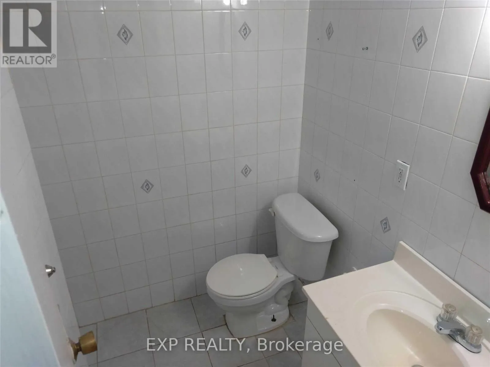 3690 ELLENGALE DRIVE