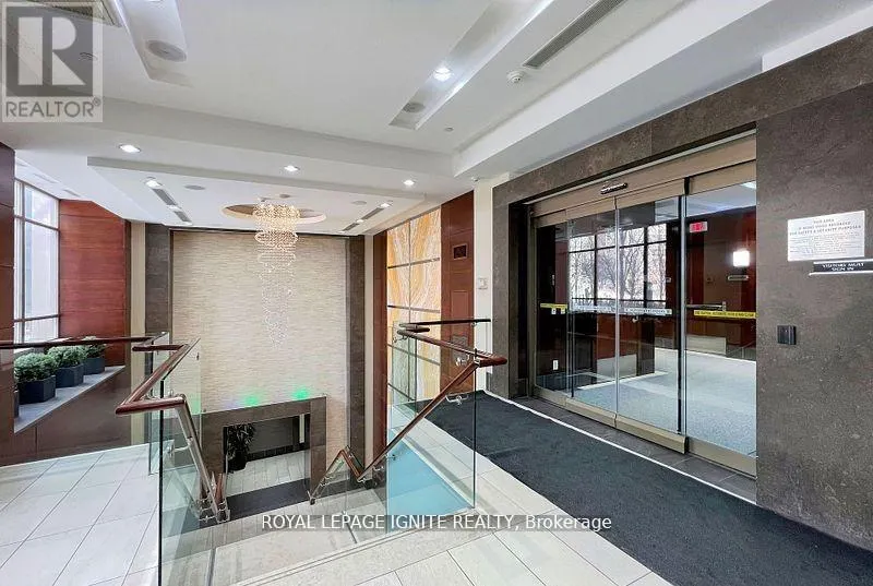 308 - 310 BURNHAMTHORPE ROAD W