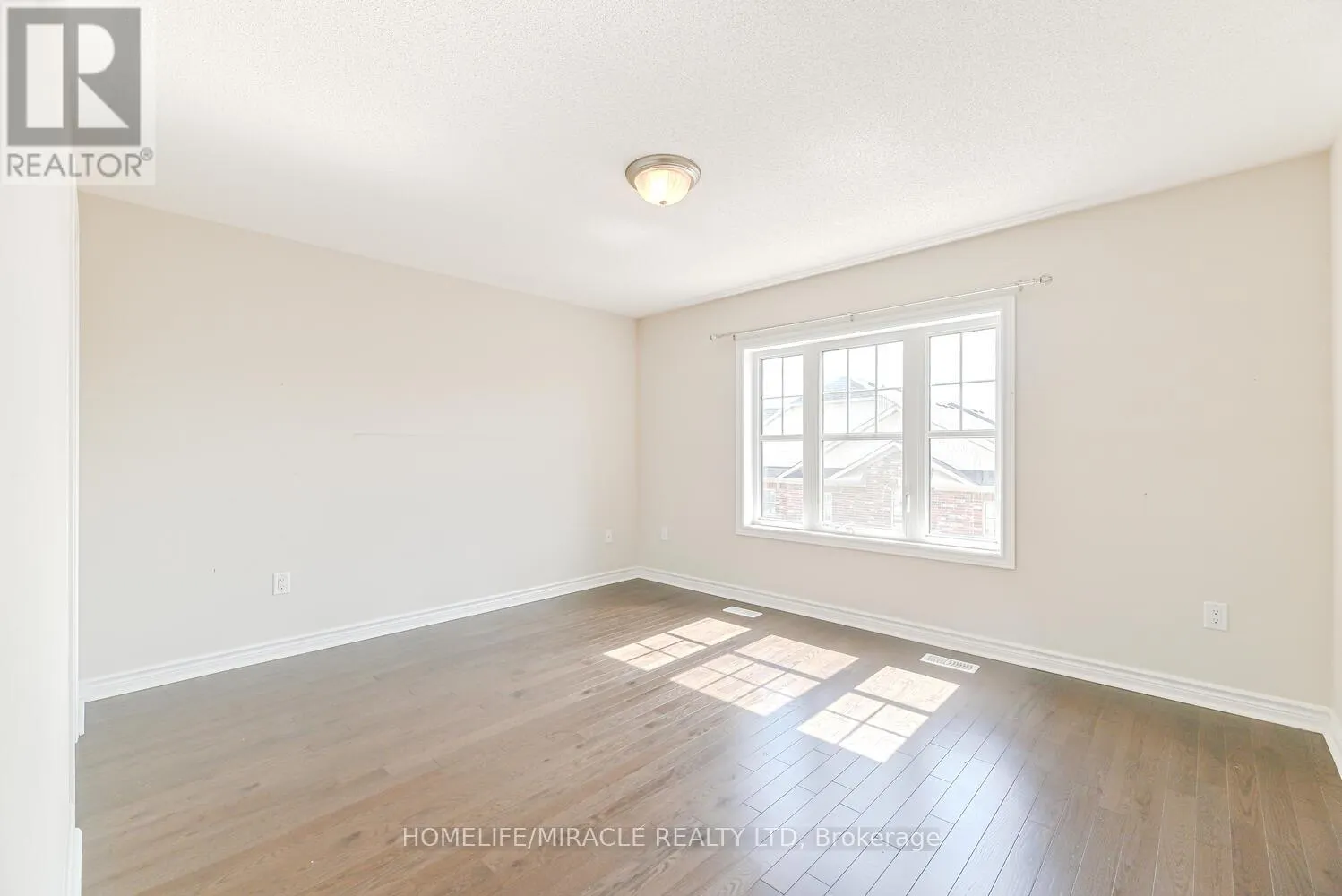 35 FINEGAN CIRCLE