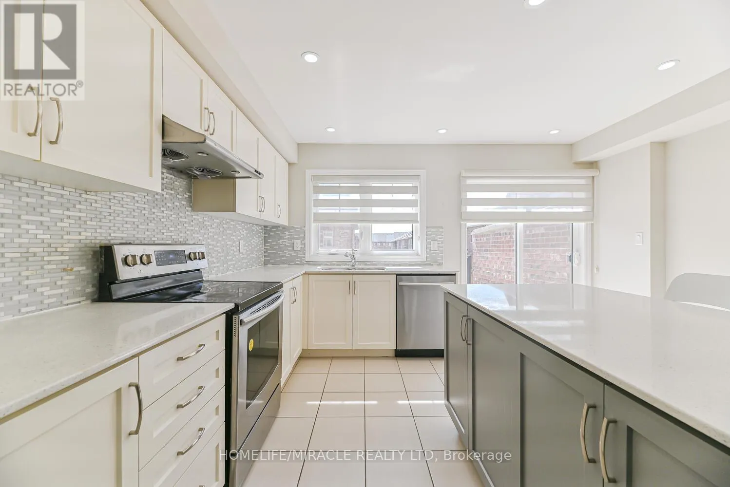 35 FINEGAN CIRCLE